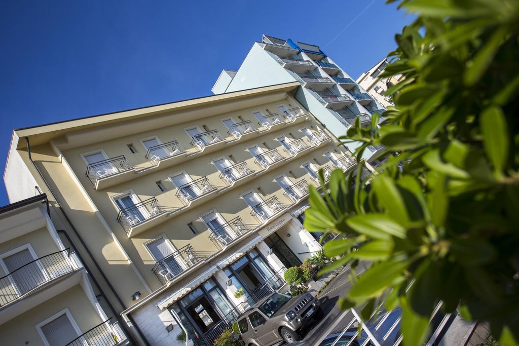 Hotel Lugano Cattolica Esterno foto