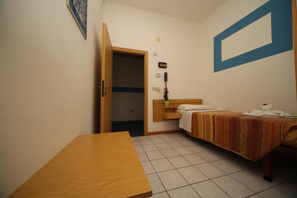 Hotel Lugano Cattolica Esterno foto