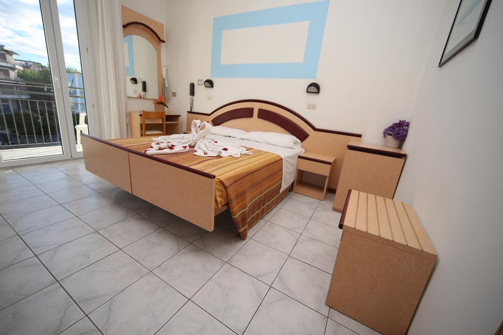 Hotel Lugano Cattolica Esterno foto
