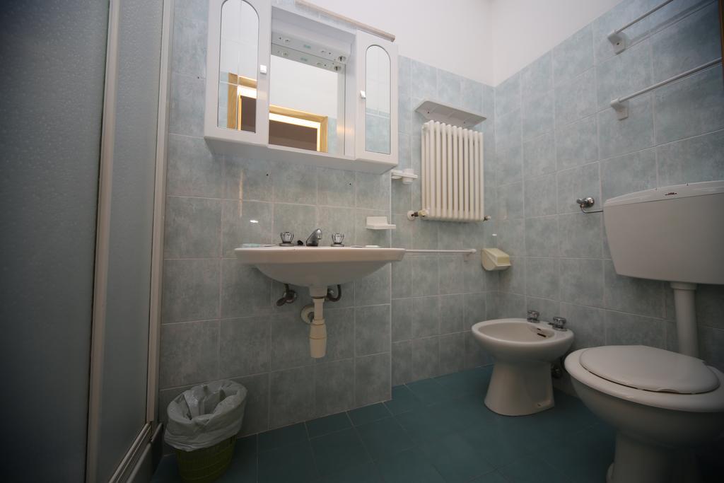Hotel Lugano Cattolica Esterno foto